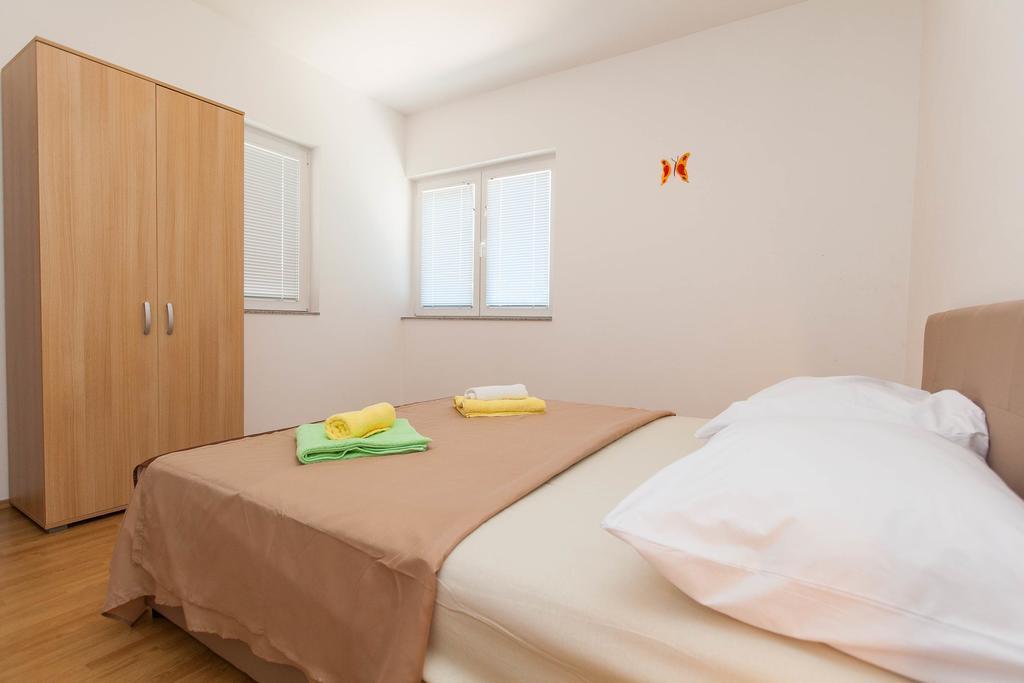 Apartmani Turudic Dramalj Zewnętrze zdjęcie