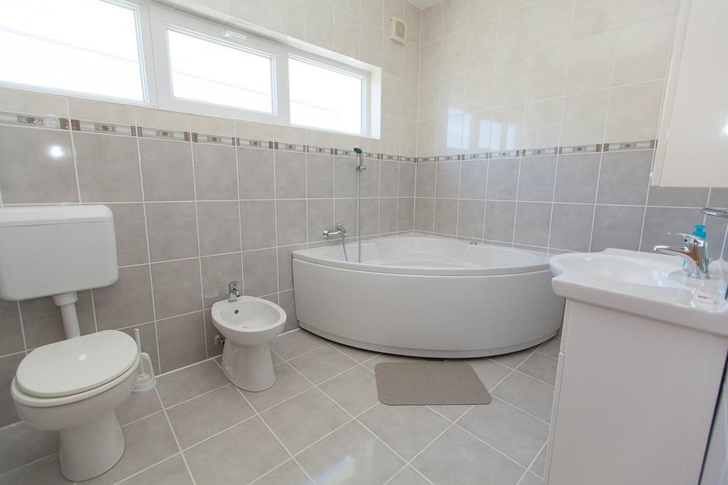 Apartmani Turudic Dramalj Zewnętrze zdjęcie