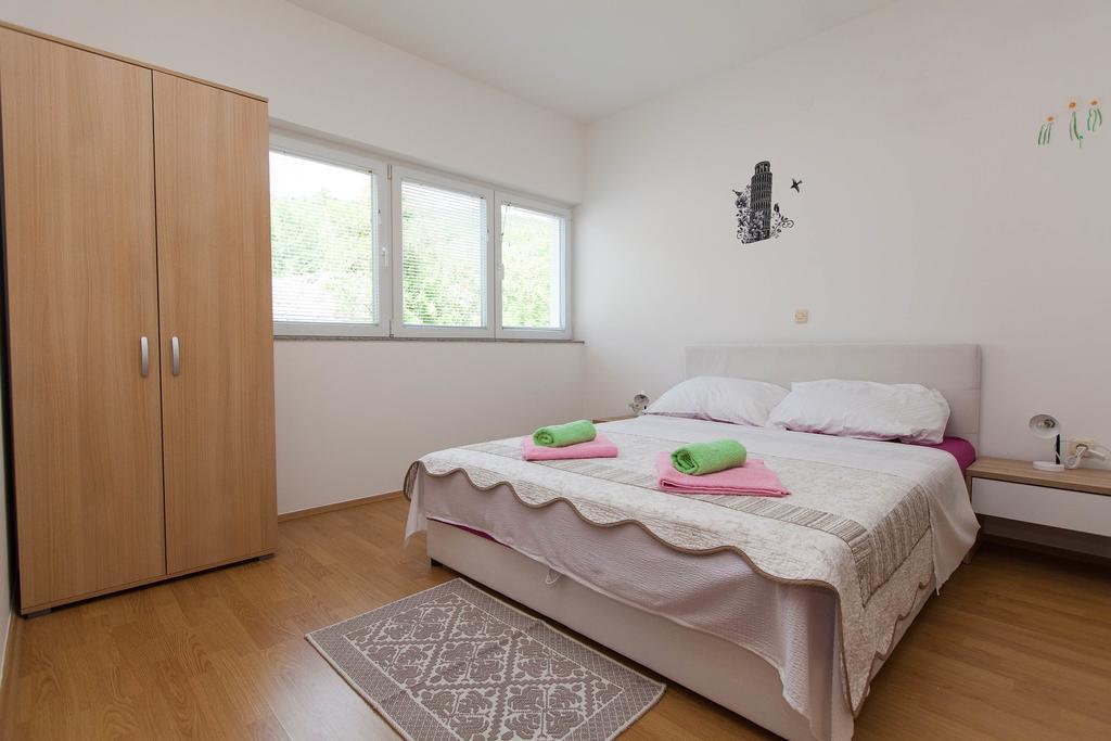 Apartmani Turudic Dramalj Zewnętrze zdjęcie